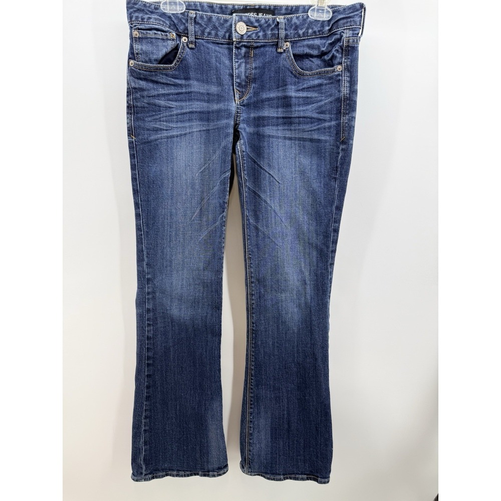 Express Jeans Women's 6 Short Bootcut Low Rise Medium Wash Denim Stretch Stella
